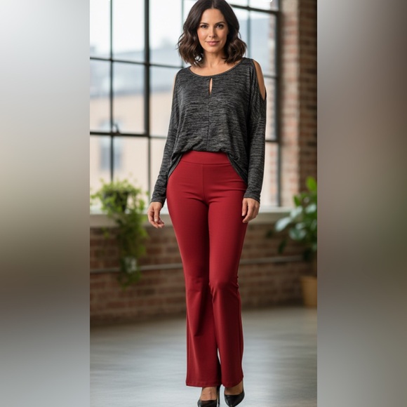 Lucky Brand Black/Grey Cold Shoulder Top - Picture 8 of 8